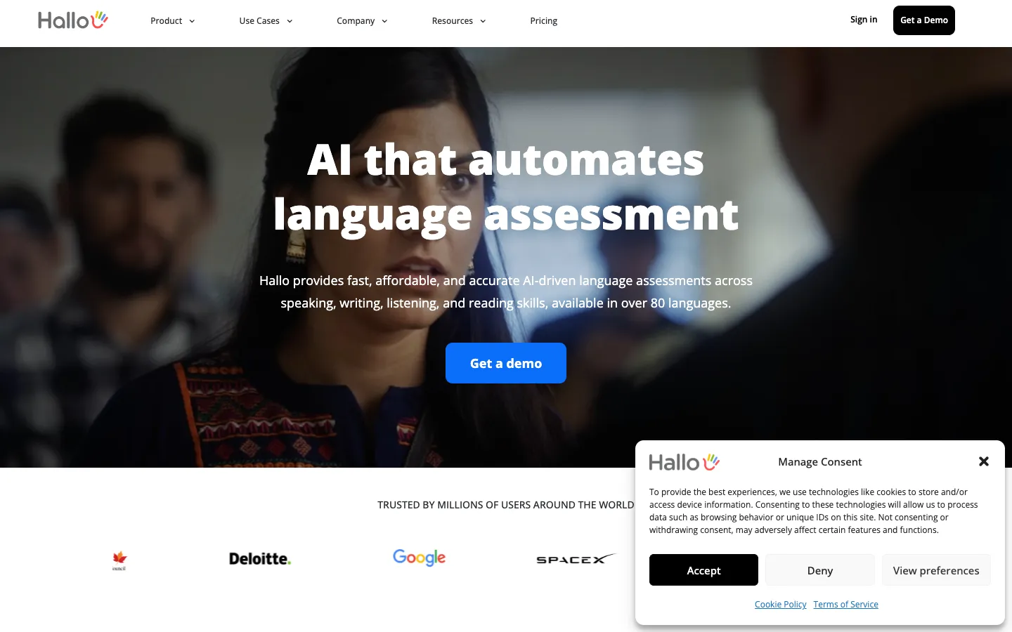 Screenshot of the Hallo - AI Language Learning homepage