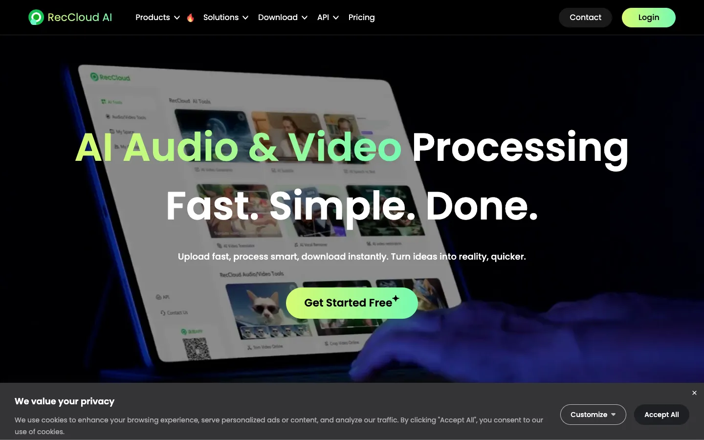 Screenshot of the RecCloud homepage